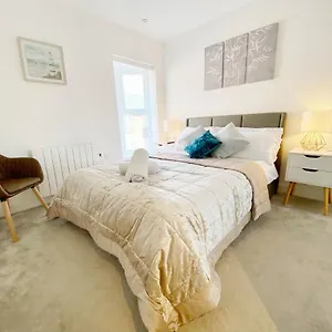 Apartment Gild House 2-bedroom Close To Town Centre, Bournemouth