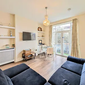 Holiday home Town Centre House For 6 Guests, Bournemouth